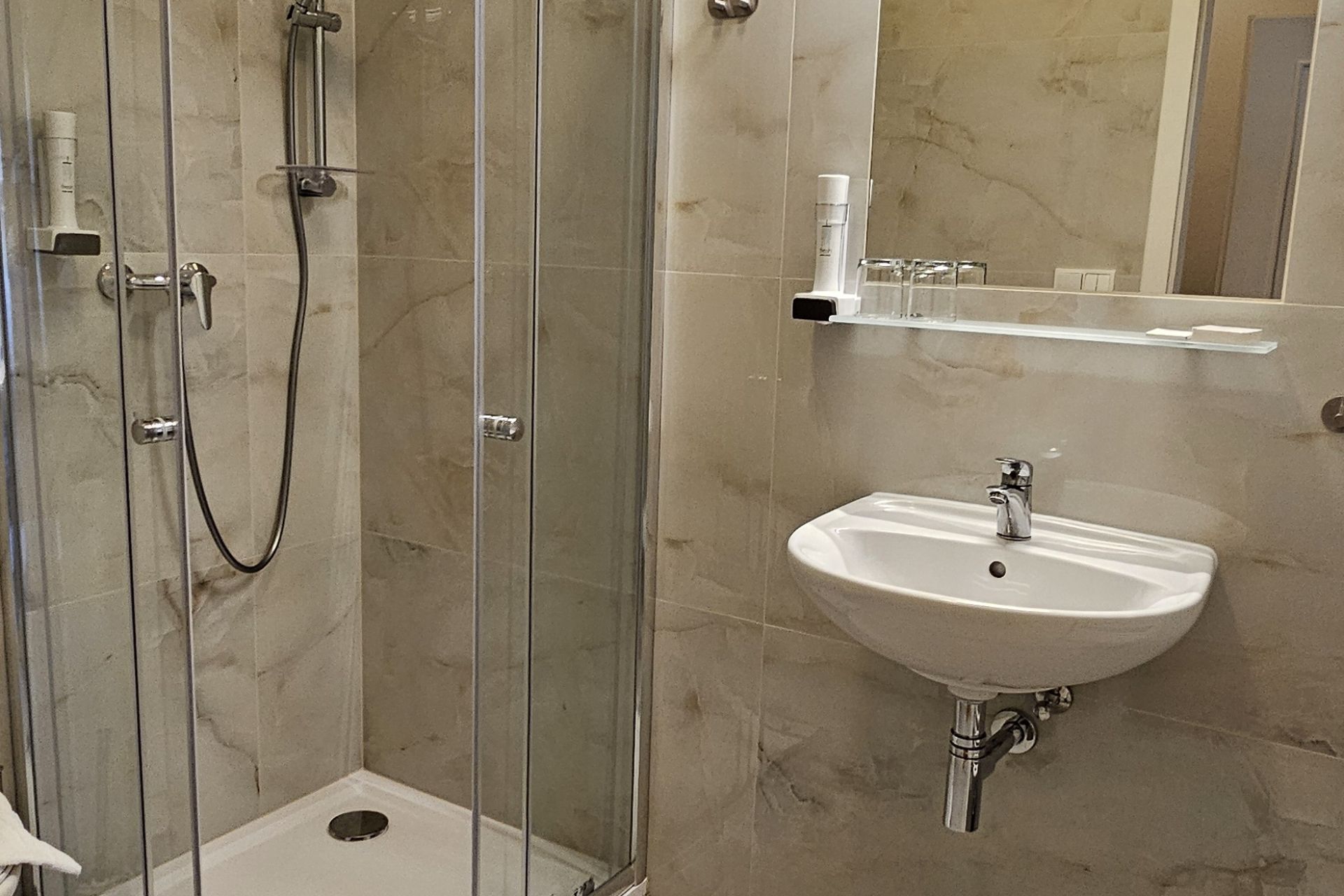 Bathroom in the first floor